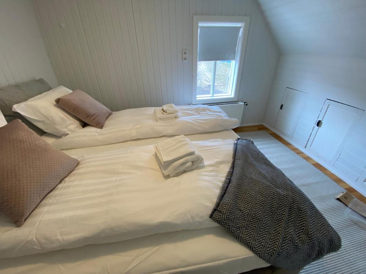 Day Dream Central Akureyri Three Bedroom Apt エクステリア 写真